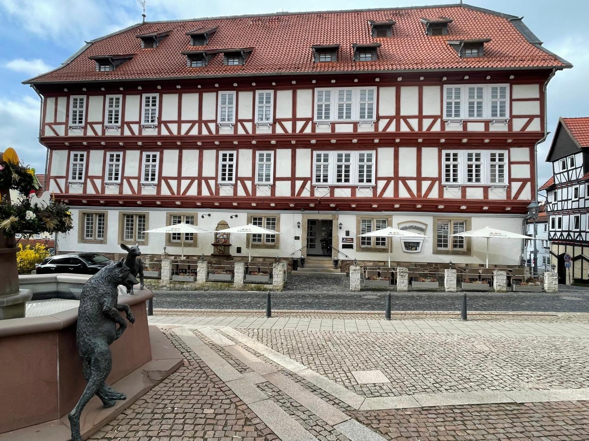 Altes Rathaus Hotel-Restaurant-Cafe Wolfhagen Ngoại thất bức ảnh