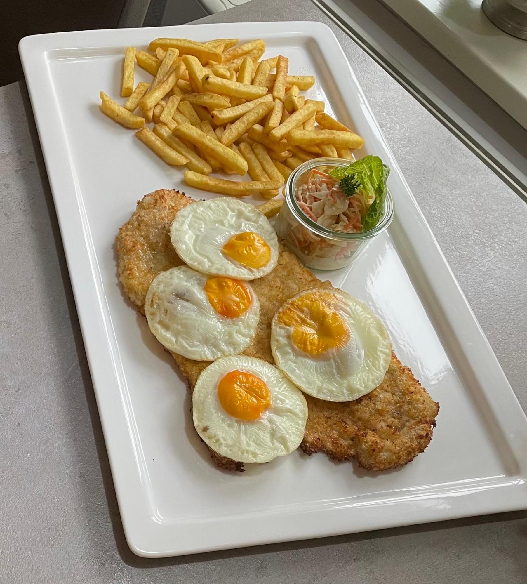 Altes Rathaus Hotel-Restaurant-Cafe Wolfhagen Ngoại thất bức ảnh