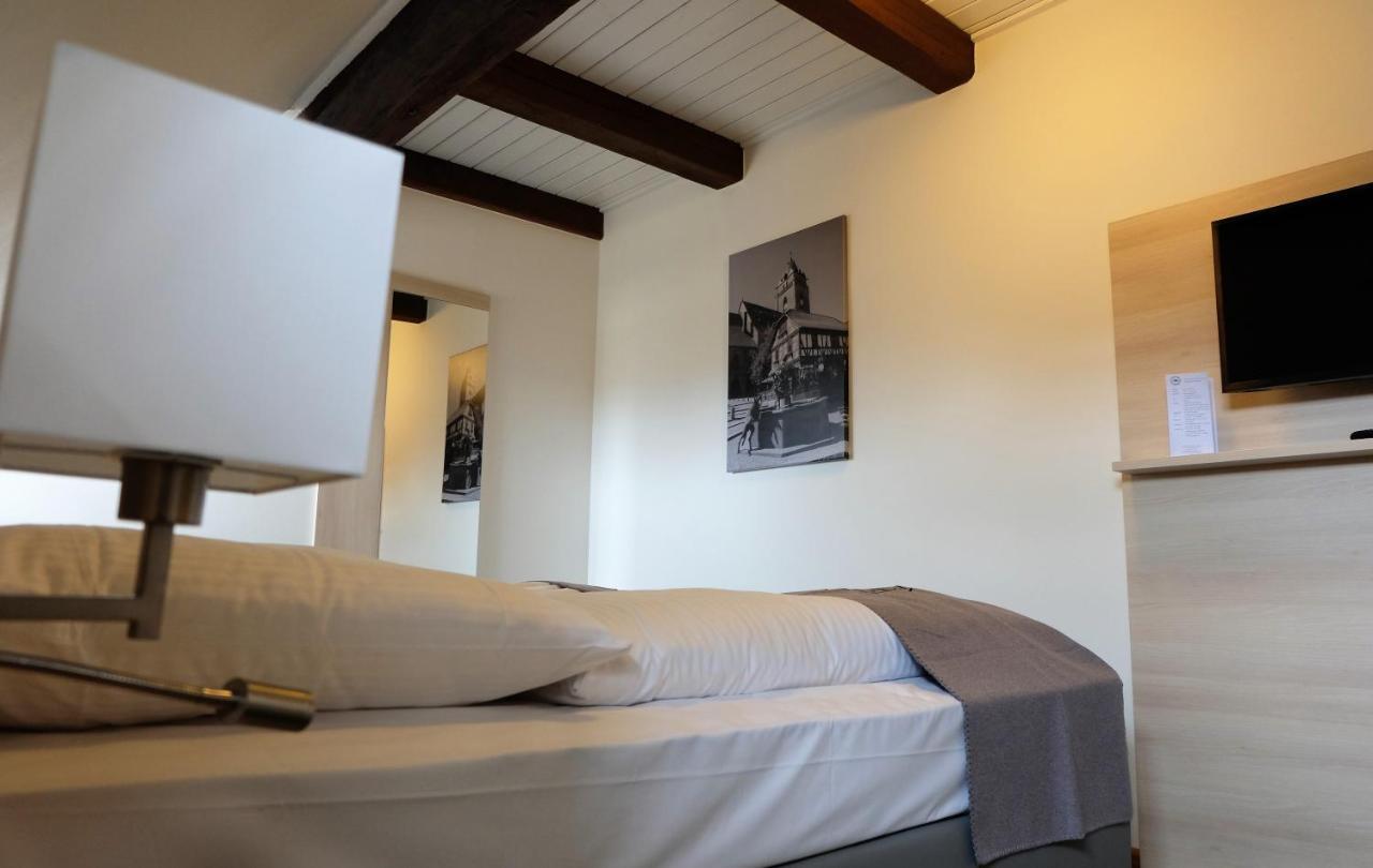 Altes Rathaus Hotel-Restaurant-Cafe Wolfhagen Ngoại thất bức ảnh